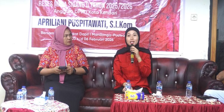 Apriliani Puspitawati Langsung Realisasikan Permintaan Warga Saat Reses di Watulondo