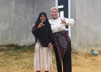 Menyalakan Harapan di Ramadan, Apriliani Kunjungi Rumah Rehab dan Bantu Kebutuhan Warga