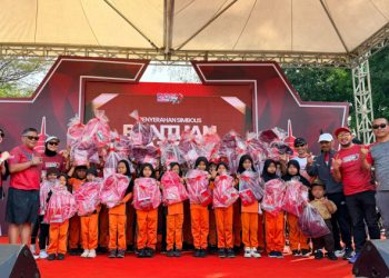 500 Siswa Dapat Donasi Peralatan Sekolah Saat Barata Color Run 2026 Kendari