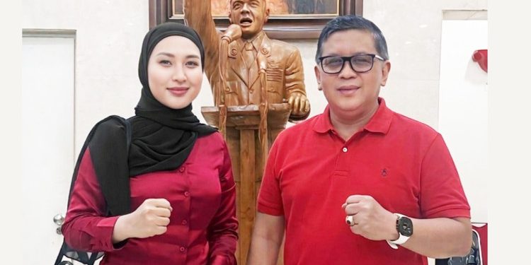 Pendaftar Capai Ribuan, Apriliani Pastikan Sekjen PDIP Hasto Kristiyanto Ikut Lari Barata Colour Run 2026