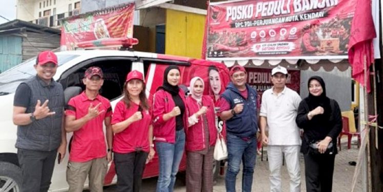 DPC PDI Perjuangan Kendari Dirikan Posko Peduli Banjir di Lepo-Lepo