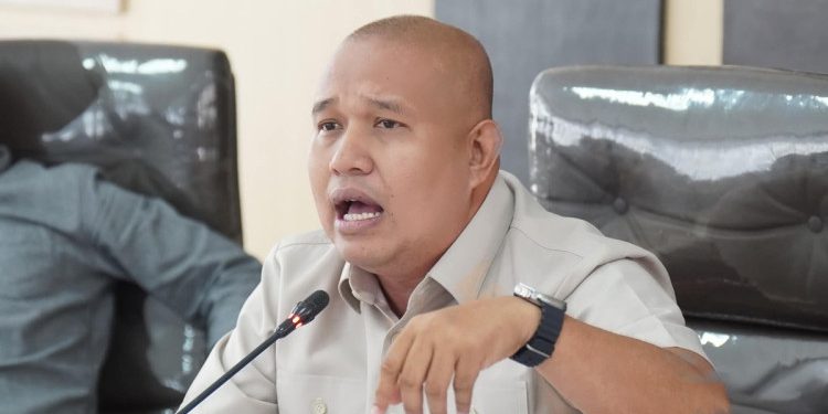 Ketua Komisi I DPRD Kendari Zulham Damu Selesaikan Polemik Pemilihan Ketua LPM Anduonohu