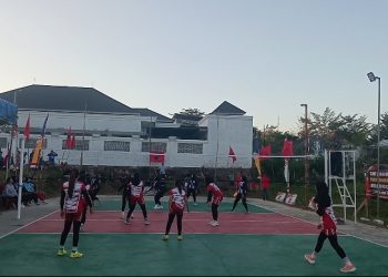 Empat Tim Putri Pastikan Tiket Semifinal Turnamen Voli Antar-Ranting PAC PDI Perjuangan Puuwatu
