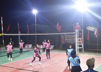 Turnamen Bola Voli PAC PDI Perjuangan Puuwatu: Tumbangkan Kelurahan Puwatu, Tim Putri Lalodati Lolos Babak Final