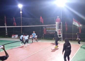 Turnamen Bola Voli PAC PDI Perjuangan Puuwatu: Kalahkan Watulondo Dua Set, Tim Putri Punggolaka ke Final