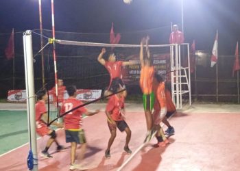 Turnamen Bola Voli PAC PDI Perjuangan Puuwatu: Kalahkan Lalodati Dua Set, Tim Putra Punggolaka Susul Tim Putri ke Final